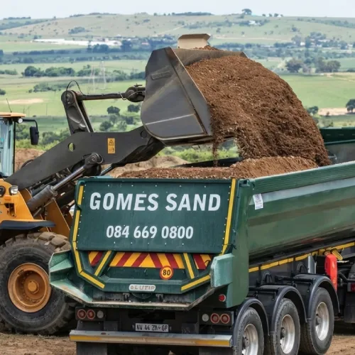 Gomes Sand operates a fully equipped quarry and processing plant in Laezonia alongside a collection yard at Hartbeespoort Dam, supplying high-grade manufactured building and plaster sand, washed river sand, premium builders mix, crushed stone, and G1 base course material to commercial contractors, civil developers, and private builders across Gauteng. Backed by automated on-site weighbridges and modern front-end loaders that guarantee rapid mechanical turnaround, our dedicated 35-truck tipper fleet delivers bulk loads reliably to site, continuing a legacy of earthmoving and aggregate excellence that stretches from Gerardus Gomes’s pioneering transport operations in 1936 to prominent landmarks like Montecasino and Waterfall City.